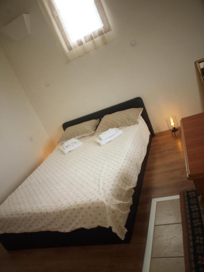 Apartman Milica Kremna Bagian luar foto